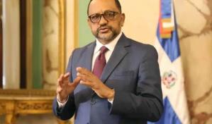 Antoliano Peralta dice ley permite deportar parturientas, pero respetando derechos