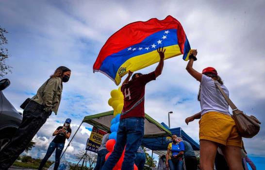Un tribunal de apelaciones abre la puerta a restablecer el TPS para los venezolanos