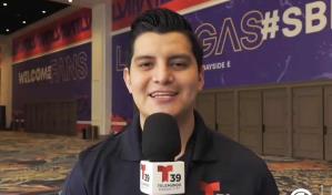 Muere presentador de Telemundo de 27 años mientras cubría el Super Bowl