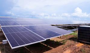 Energías renovables superaron el 50% de la potencia en el sistema , dice ministro Joel Santos