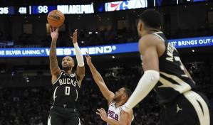 Lillard lidera a los Bucks en victoria 135-127 sobre los 76ers, sin contar con Antetokounmpo