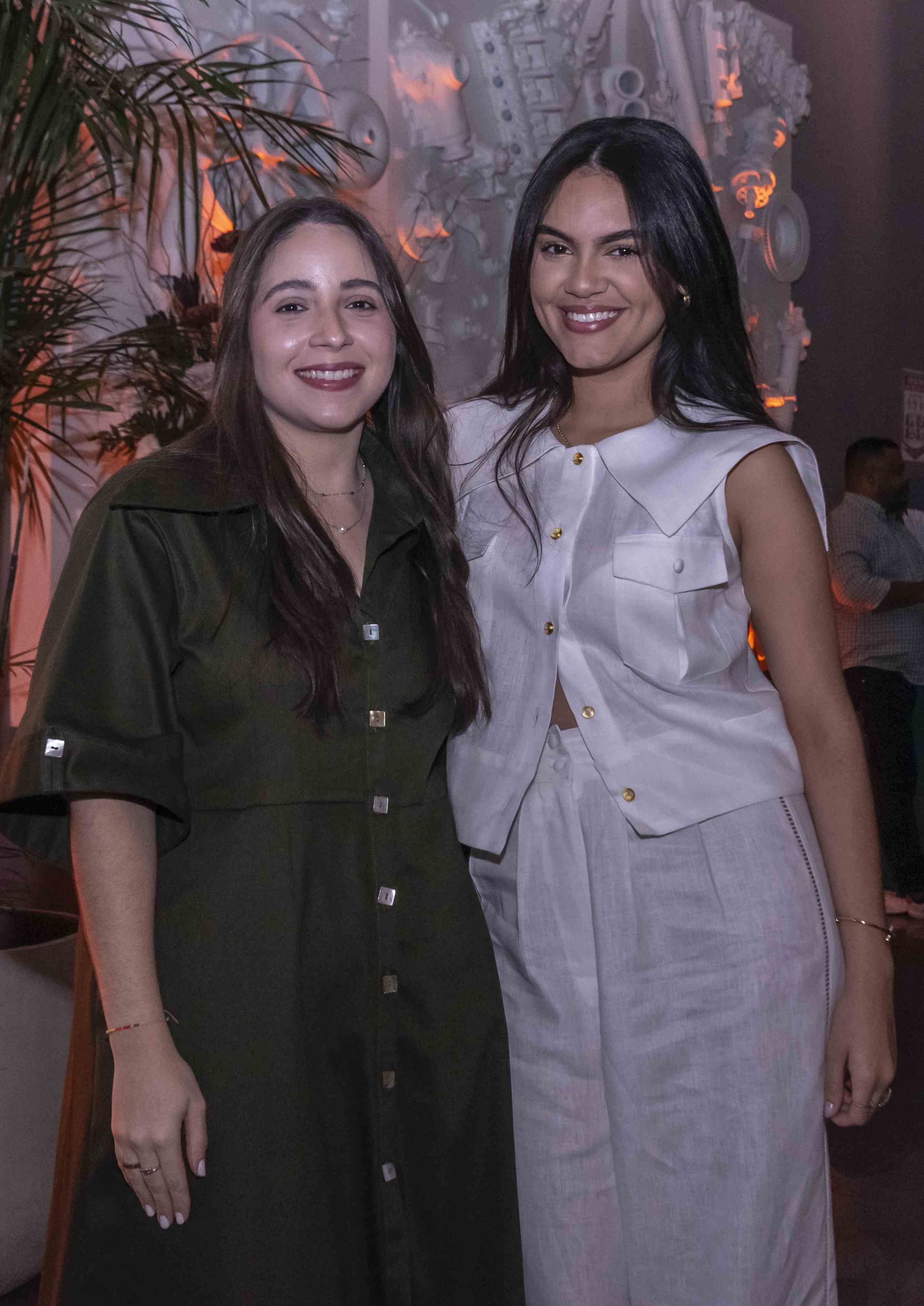 Gina Mejía y Desiree Deschamps.<br>