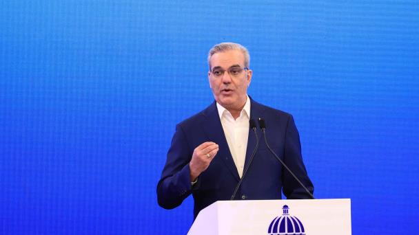 Abinader hablará este jueves ante potenciales inversionistas en cumbre textil en Washington