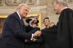 La Corte Suprema, moldeada por Trump, podría tener la última palabra sobre sus órdenes ejecutivas