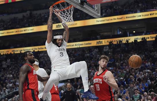 Anthony Davis regresa este viernes ante sus ex compañeros de los Los Angeles Lakers