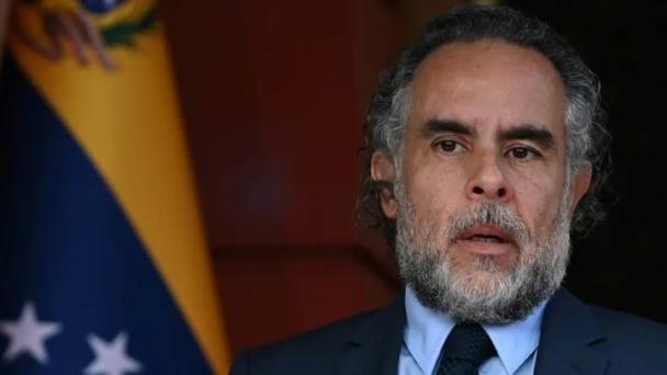 ¿Quién es Armando Benedetti, la manzana de la discordia del gobierno de Colombia?