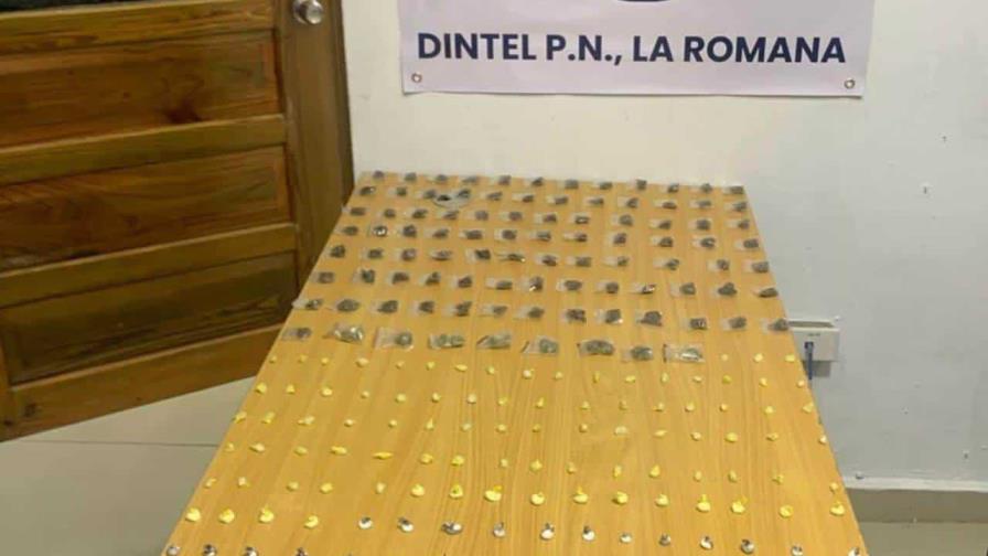 Dintel incauta drogas y máquinas tragamonedas en varios sectores de La Romana