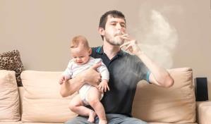 El tabaquismo pasivo durante la infancia deja huella en el ADN de los niños El tabaquismo pasivo durante la infancia deja huella en el ADN de los niños
