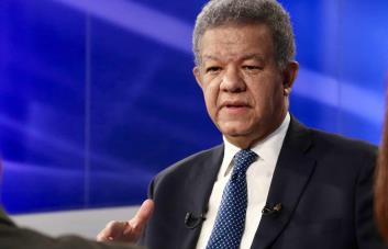 Leonel responde e invita a Abinader a recorrer juntos el país para mostrarle las obras que hizo