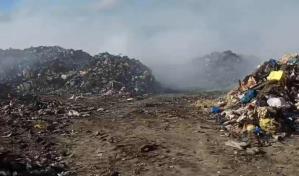 Fuego afecta el vertedero de La Canela, en la provincia Santiago