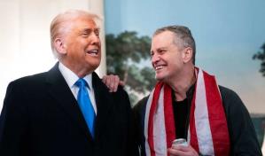 Trump recibe en la Casa Blanca al estadounidense liberado por Rusia: Bienvenido a casa