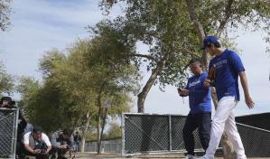 MLB abre las puertas a otra temporada; lanzadores y receptores se reportan MLB abre las puertas a otra temporada; lanzadores y receptores se reportan