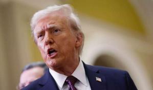 Un juez deja a Trump seguir su plan de indemnizar a empleados federales para que renuncien Un juez deja a Trump seguir su plan de indemnizar a empleados federales para que renuncien