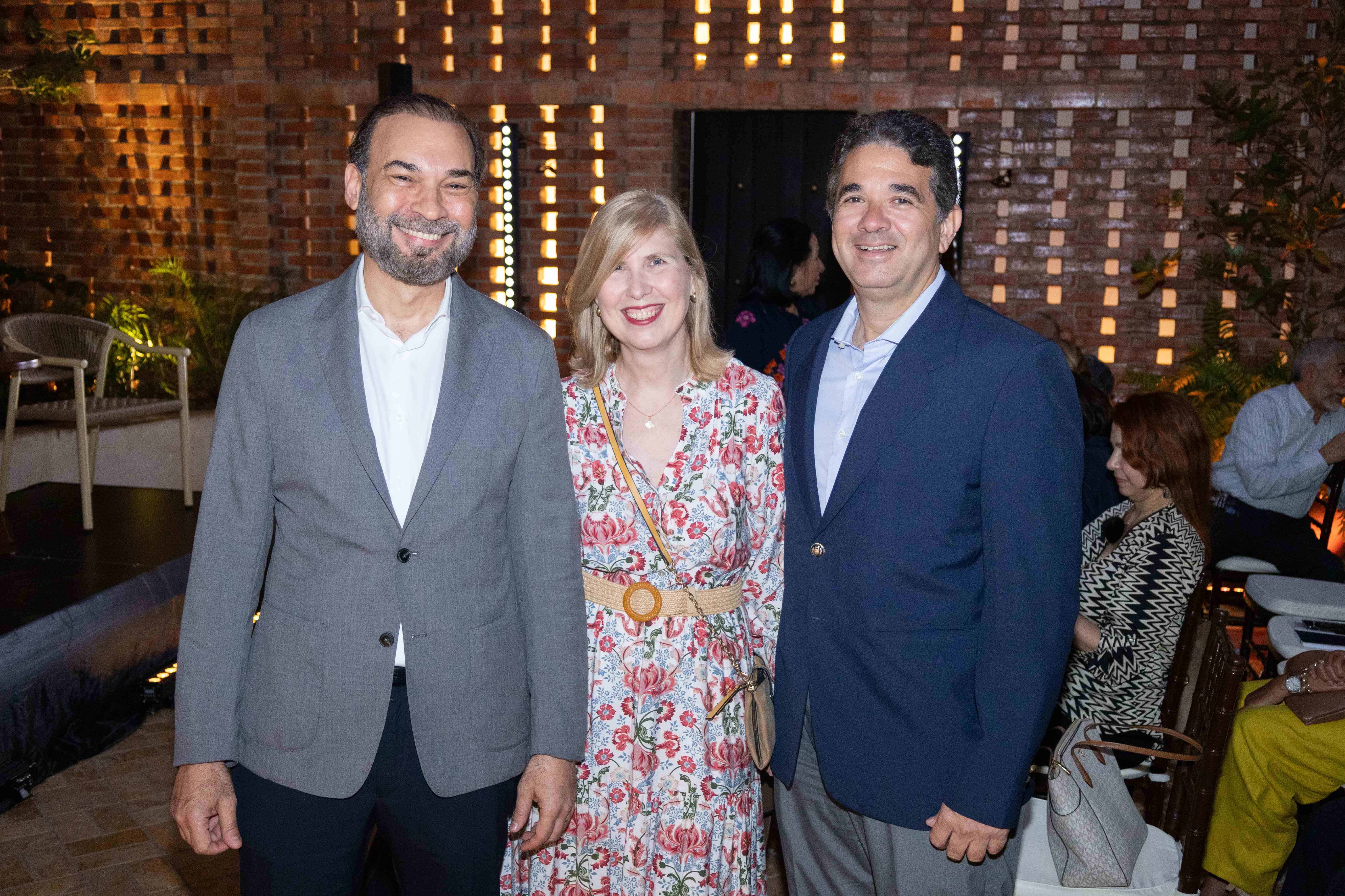 Omar Cepeda, Selina Sánchez y Andrés Henríquez.