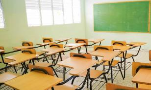 Profesora resulta herida durante pelea entre estudiantes en escuela de Sabana de la Mar