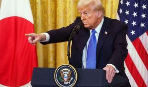 Trump impone supervisión presidencial a todas las agencias federales y reguladoras