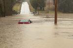 Este de Estados Unidos enfrenta nueva ronda de clima severo, aludes e inundaciones