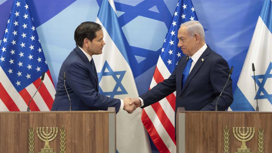 EE. UU. comienza a evacuar a sus ciudadanos en Israel mientras valora atacar Irán EE. UU. comienza a evacuar a sus ciudadanos en Israel mientras valora atacar Irán