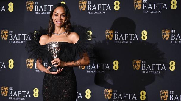 El emotivo discurso de Zoé Saldaña en los BAFTA 2025 - Diario Libre