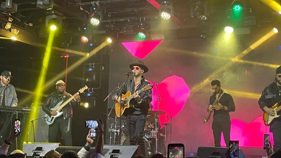 Badir, Zeo Muñoz y Moa Cabrera celebran el amor