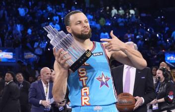 Stephen Curry es el Más Valioso del Juego de Estrellas en casa y guía a los OGs de Shaq al triunfo