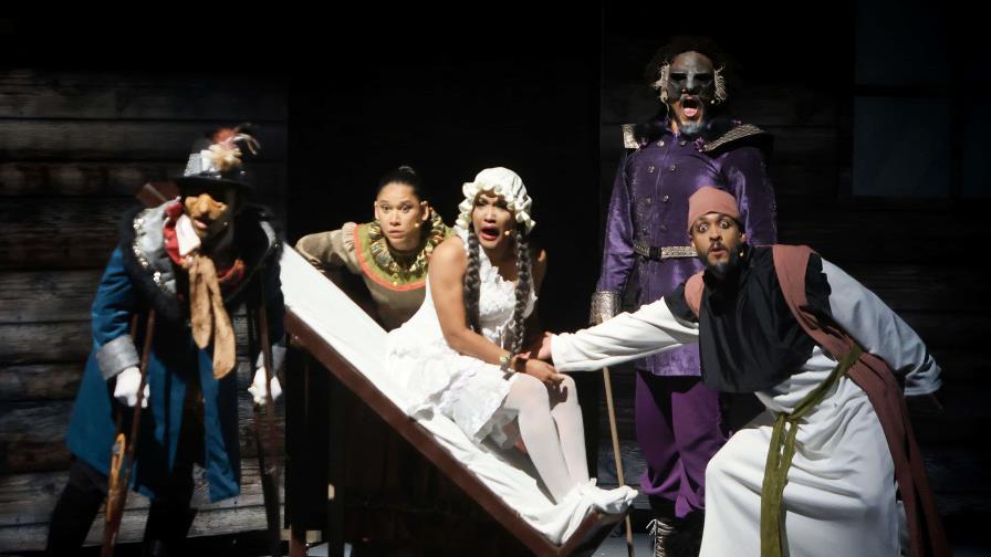 Bellas Artes inicia gira nacional del Teatro Rodante Dominicano con la obra El médico a palos