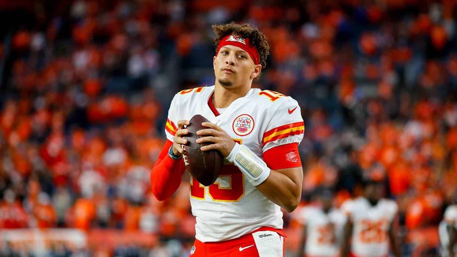 Mahomes confiesa que cumplirá ante Cowboys sueño de jugar en el Día de Acción de Gracias