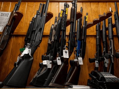 Tráfico de armas a cárteles en México: condena en Florida