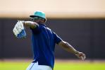 Julio Rodríguez trabaja para batear como le aconseja Edgar Martínez Julio Rodríguez trabaja para batear como le aconseja Edgar Martínez