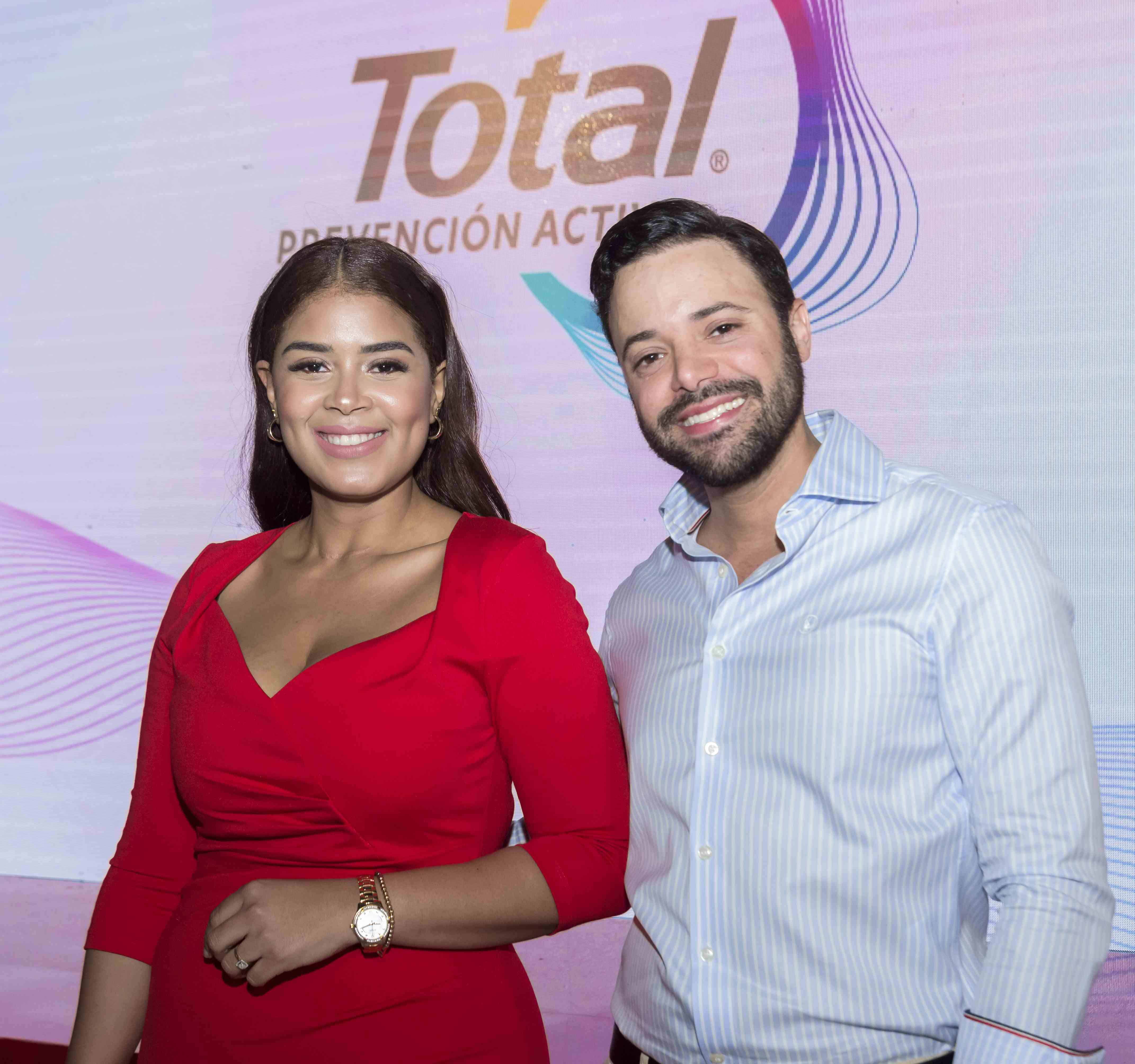 Pamela de León y Edward Cruz.