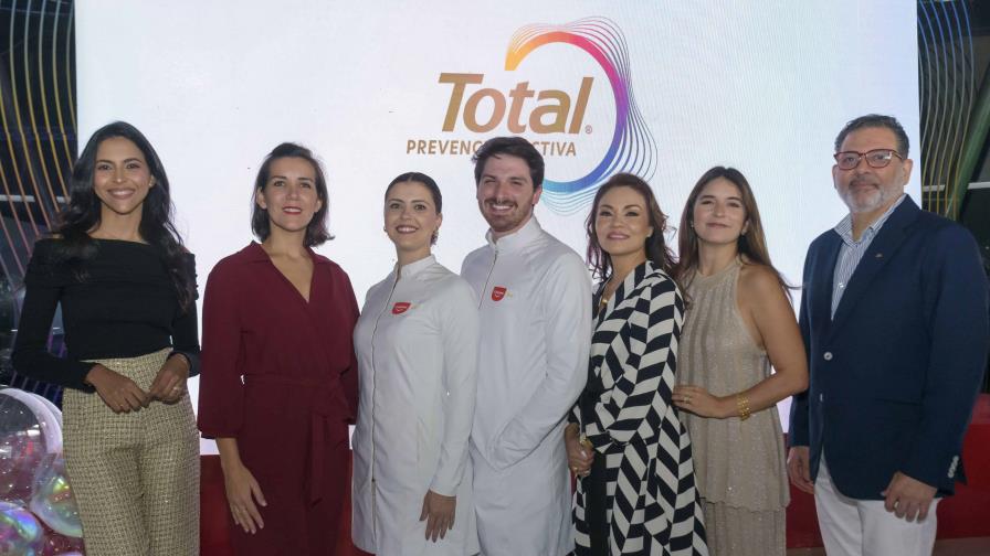 Presentan la nueva Colgate Total Prevención Activa Presentan la nueva Colgate Total Prevención Activa