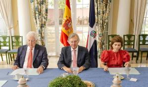 Firman acuerdo histórico para preservar la memoria de la emigración española en RD