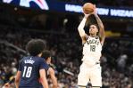 Bucks se sobreponen a problemas de faltas de Antetokounmpo y vencen a Wizards