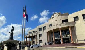 Dictan libertad condicional y envían a juicio de fondo al hijo de Sonia Mateo por tráfico de drogas