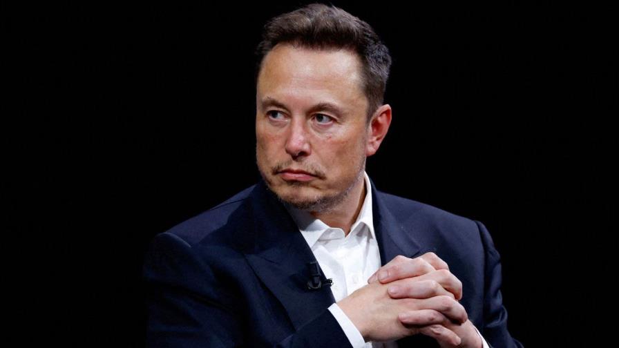 Trabajadores federales demandan a Elon Musk por amenaza de despido si no explican sus logros