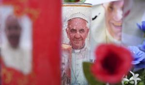 El papa Francisco descansó bien durante la noche, dice el Vaticano