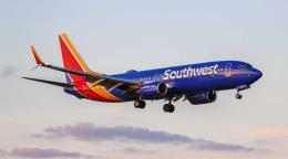 Sindicato de auxiliares de vuelo denuncia arresto migratorio de un trabajador de Southwest