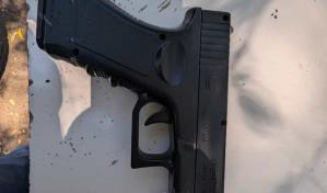 Migración y ERD apresan a tres hombres con pistola de juguete tras el presunto asalto a haitianos Migración y ERD apresan a tres hombres con pistola de juguete tras el presunto asalto a haitianos