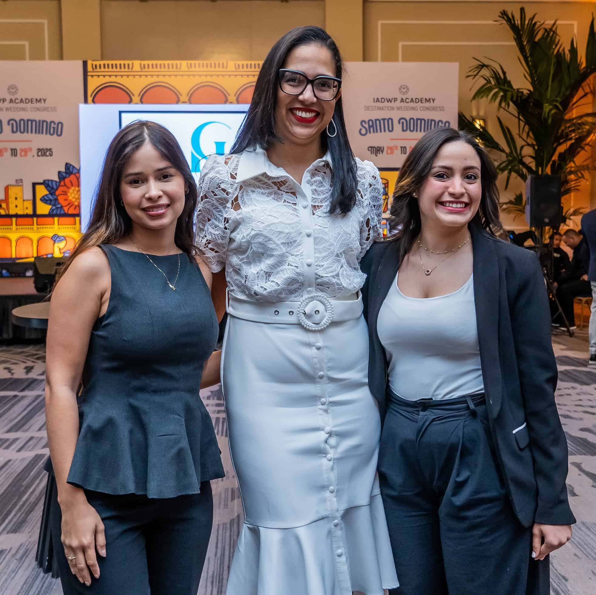 Ámbar Grosch, María Cabrera y Lauramaria Montás.