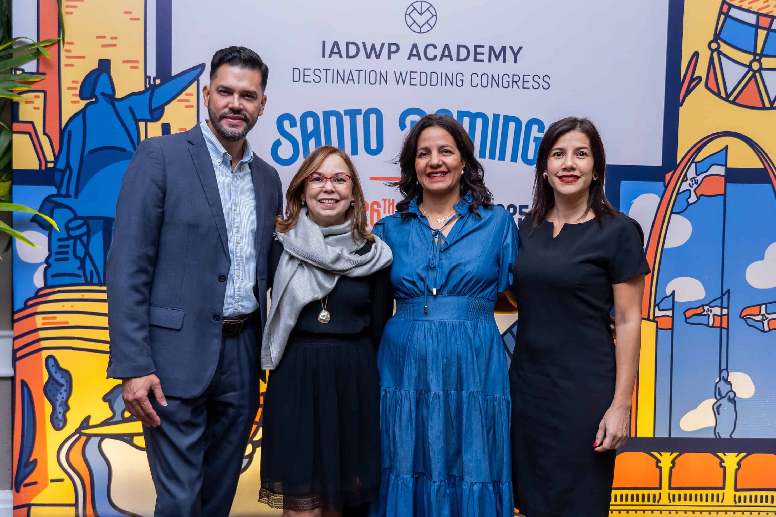 Walter Carmiol, Fabeth Martínez, Wendy Sánchez Imbert y Hilda Castillo.