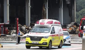 Tres muertos y cinco heridos tras el colapso de un puente en Corea del Sur