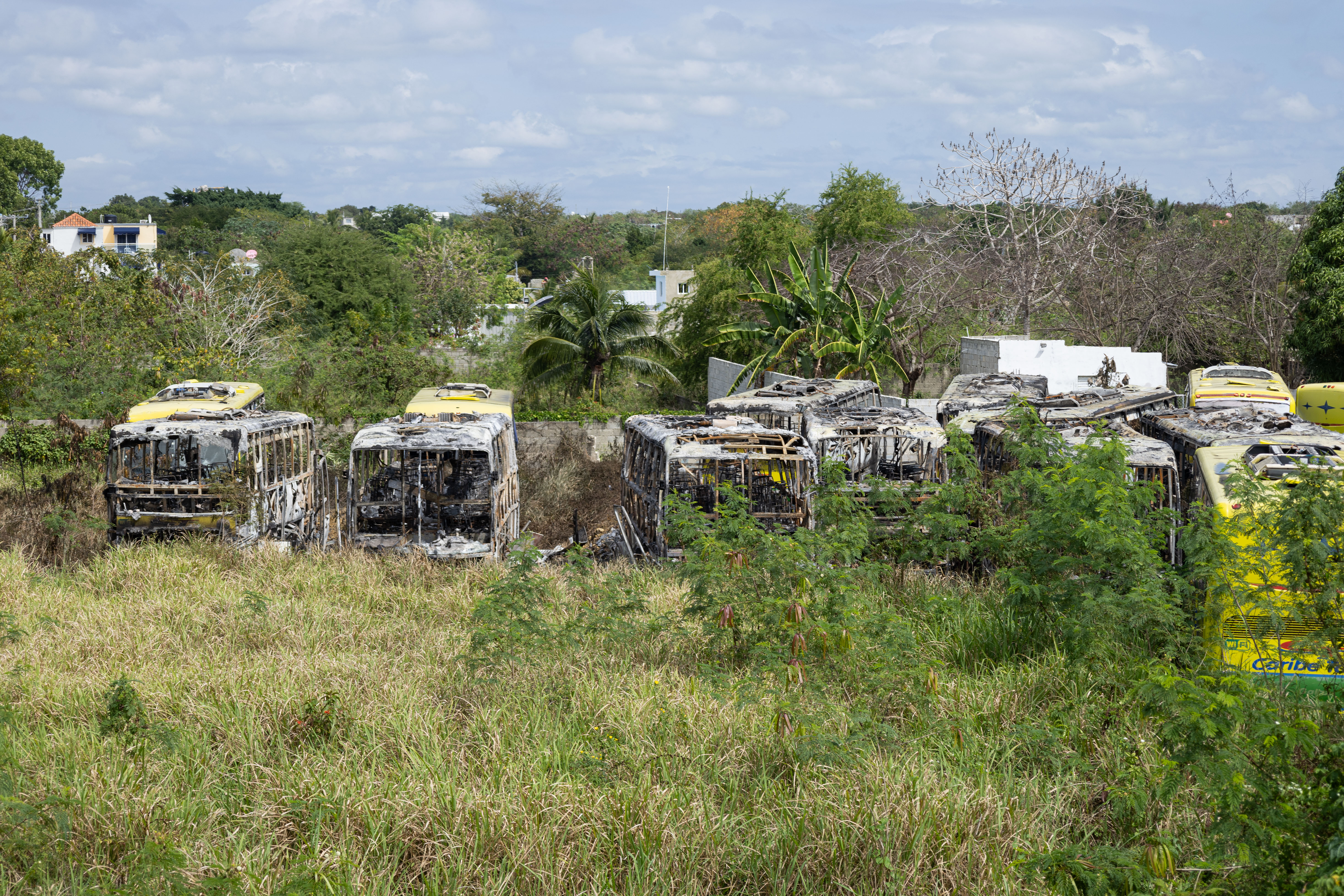 Tanto los bomberos como Caribe Tours investigan.