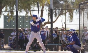 Shohei Ohtani debutará en pretemporada contra los Angelinos el viernes
