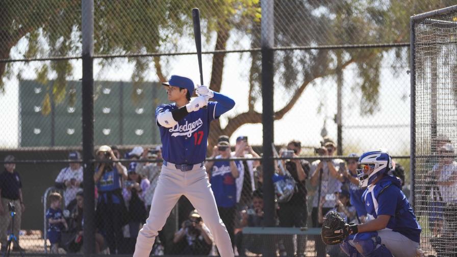 Shohei Ohtani debutará en pretemporada contra los Angelinos el viernes