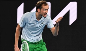 Medvedev gana el ATP 500 de Dub&aacute;i por incomparecencia de Griekspoor