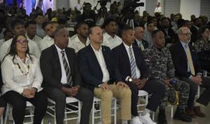 Realizan gala para anunciar el Torneo de Basket Superior de Santiago