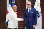 Luis Miguel De Camps asume como ministro de Educación