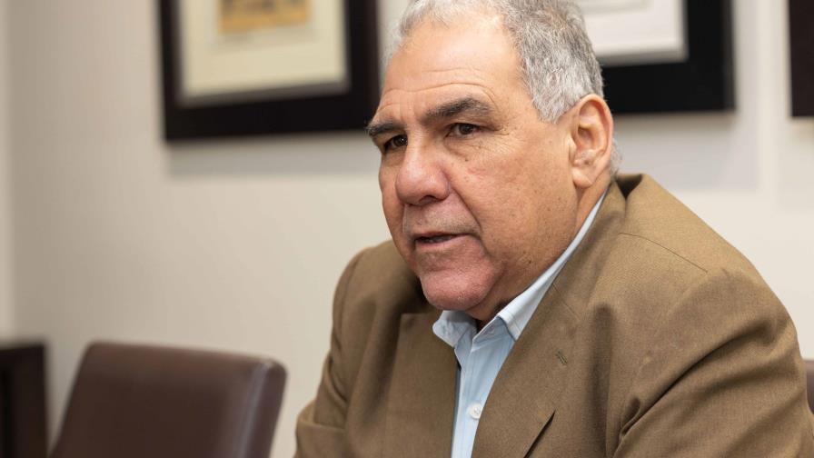 Edwin García: "Estudiamos dónde colocar una planta para el proyecto de tierras raras" Edwin García: "Estudiamos dónde colocar una planta para el proyecto de tierras raras"