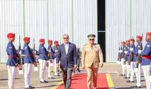 El presidente Abinader viaja a Uruguay para asistir a toma de posesión de Yamandú Orsi