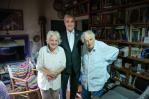 Esto dice la dedicatoria del libro que le regaló Pepe Mujica a Abinader